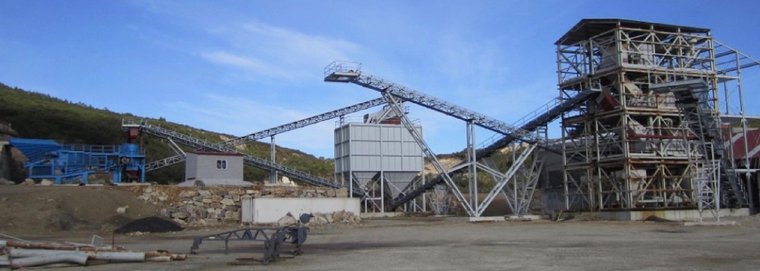 Primary crushing, screening and dense media separation plant constructed in 2012.